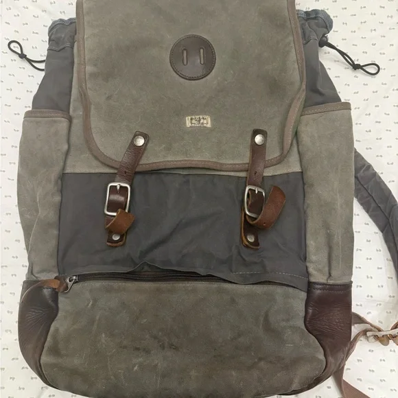 Billykirk Waxed Canvas & Leather Standard Issue Backpack - Made in the USA - Picture 1 of 4